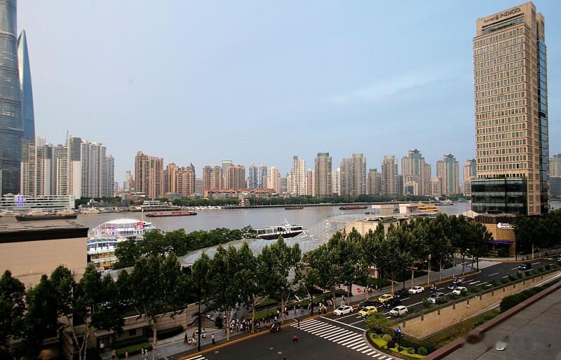 上海楼市：都说上海房东特别会哭穷。放眼全国各大城市，上海其实属于本轮房价跌幅