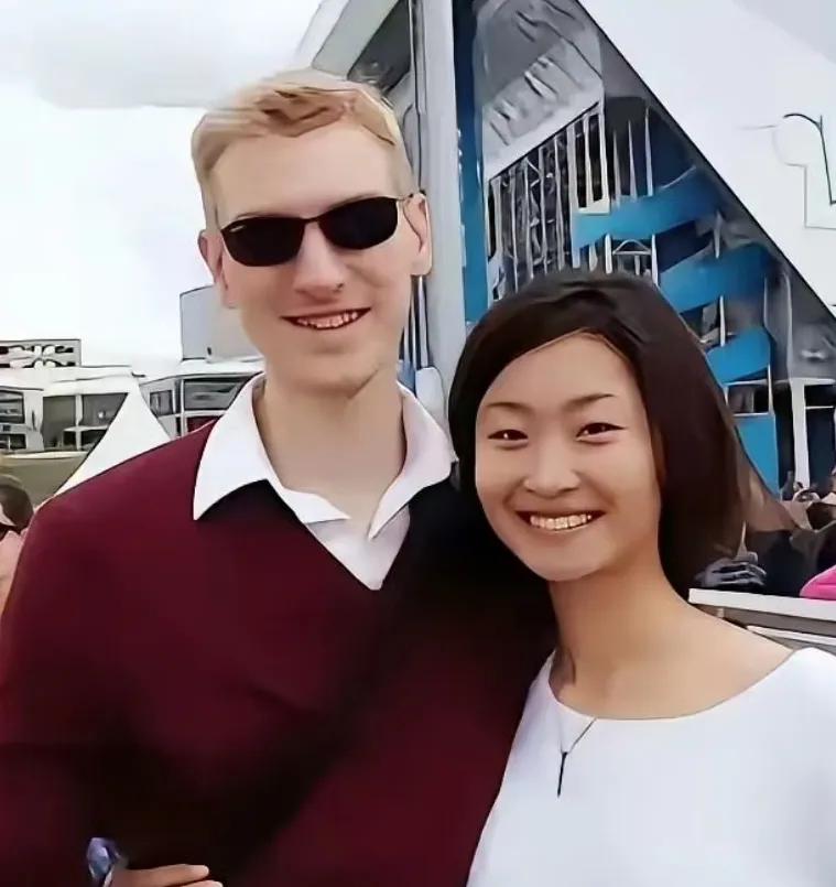央视名嘴敬一丹走了，她这辈子什么都很顺利，唯独有一个遗憾，那就是有生之年没