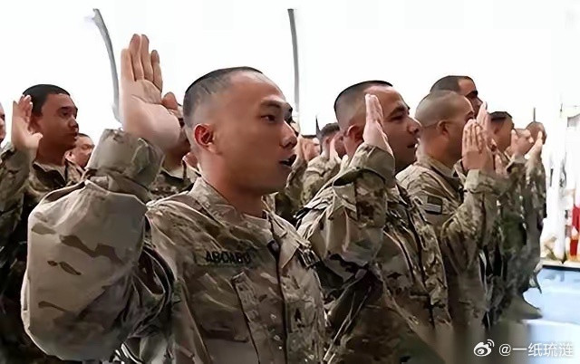 战场对面站着“2万多张中国面孔”？这不是拍电影，是美军里的真事儿。不少人心里犯嘀