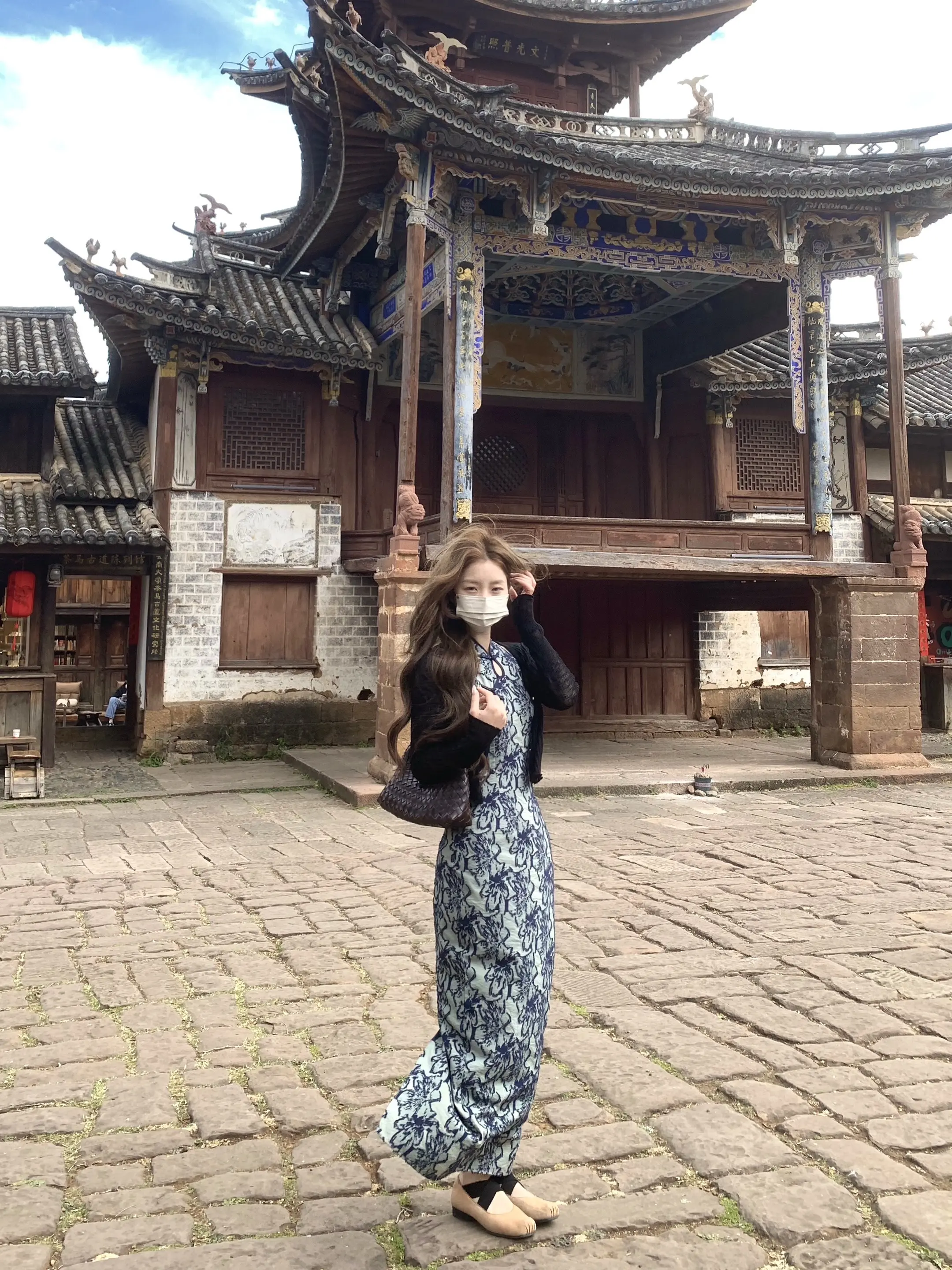 游客照 旗袍 新中式 气质穿搭 古街ootd