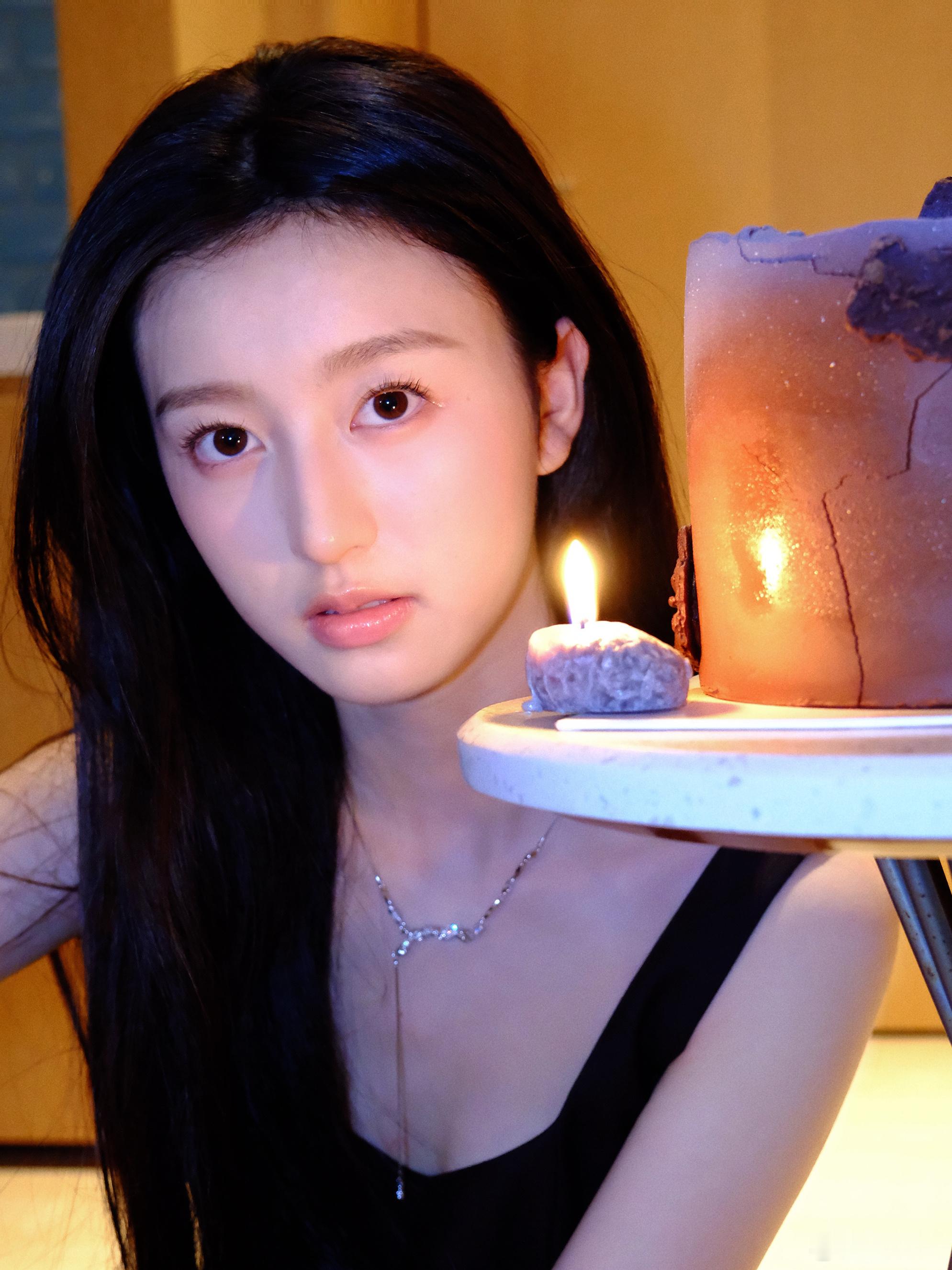 裴佳欣在复制粘贴的时代，你是手写的诗