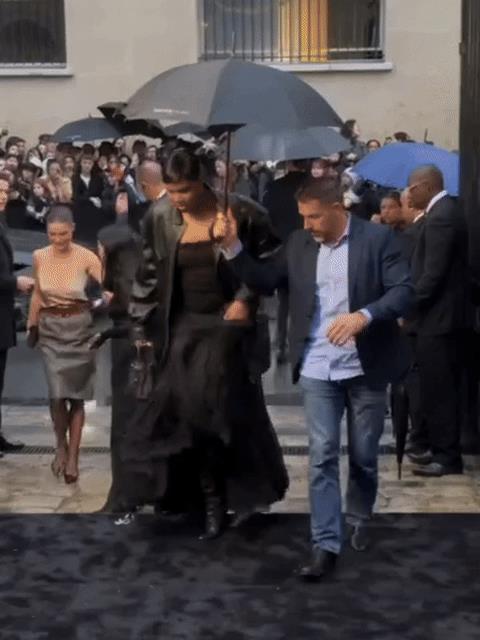 如果她不瞎整，妥妥的又一个詹姆斯。EJ在最近的采访中表示，如果她不转换身份早就