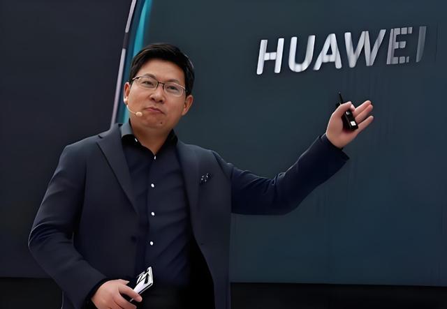 "现在买就是最低价"？华为Pura不涨价背后，是诚意还是套路？华为不涨价，不