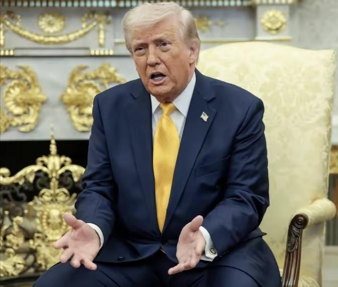 特朗普太难伺候，谁也伺候不了他近日，特朗普一番“甩锅”言论再度引爆舆论。当