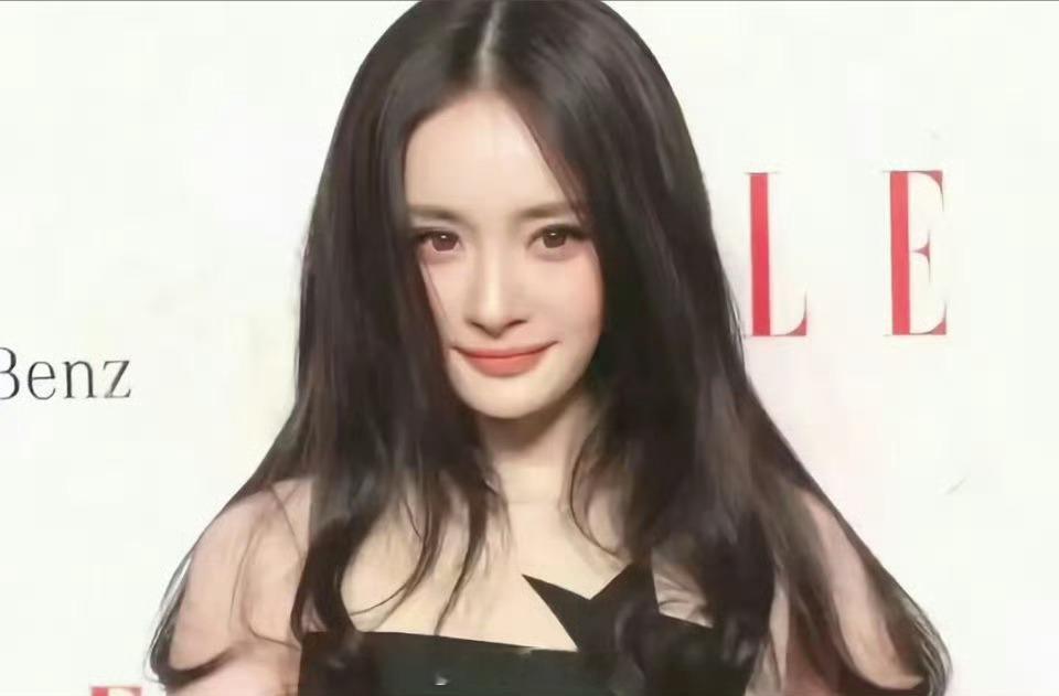 杨幂早期太清纯了会说话的眼睛🤩早起的好清纯好灵动，现在多了成熟的韵味[开学季