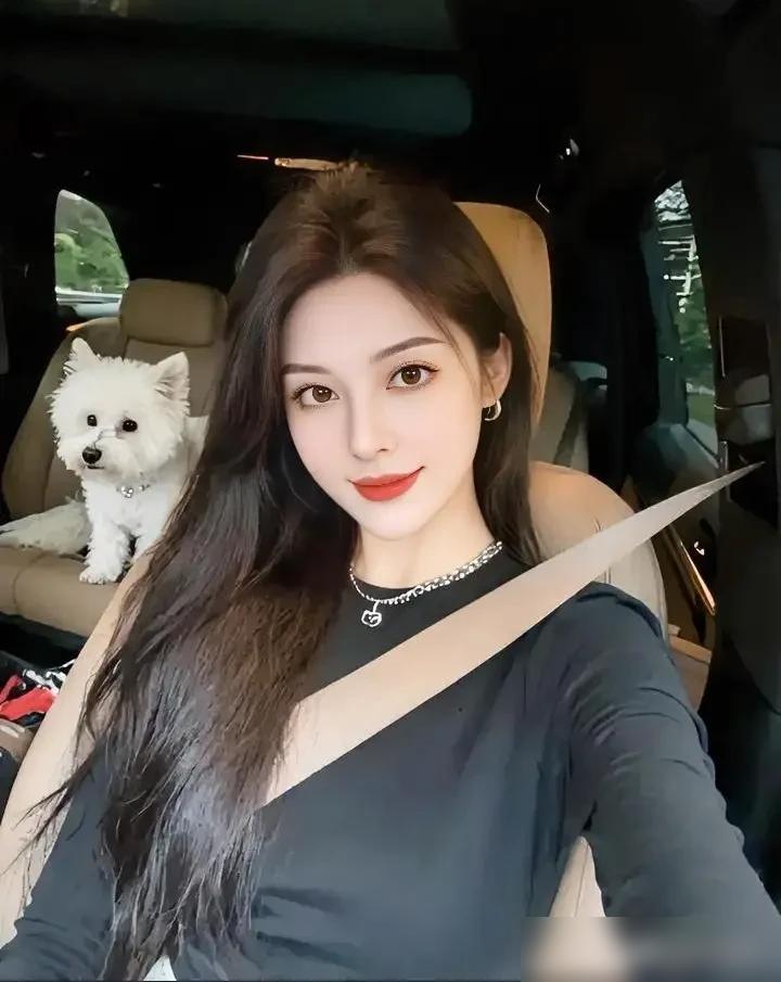 真正毁掉关系的，是低情商。​1，闭嘴​话多不等于会说话。​你急着表达