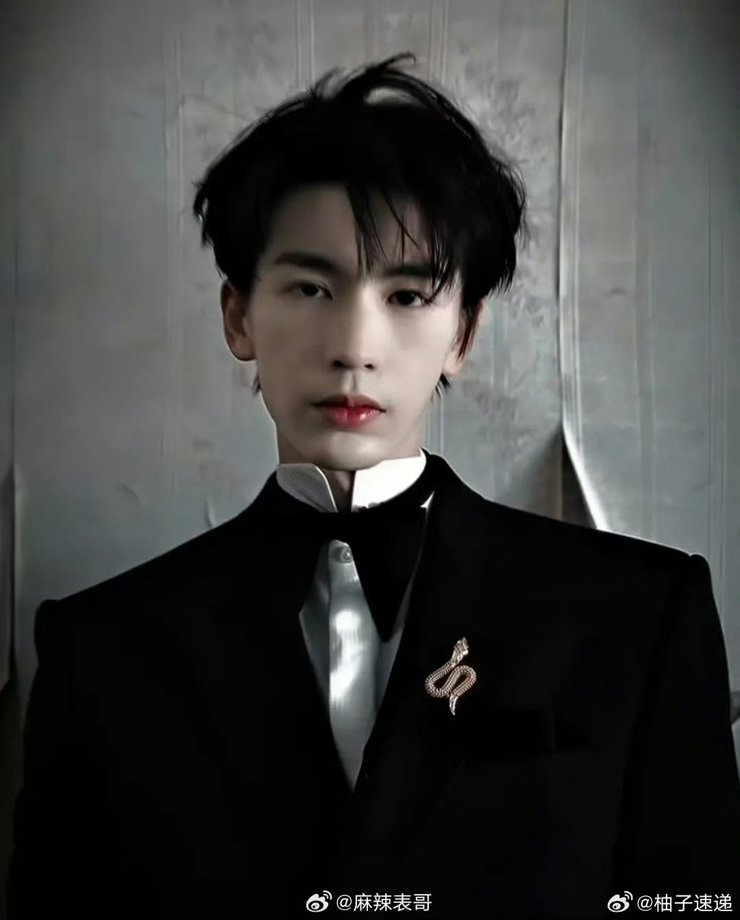 张凌赫工作室拍出了张凌赫的死角一个360度无死角的人，被工作室拍出了第361度