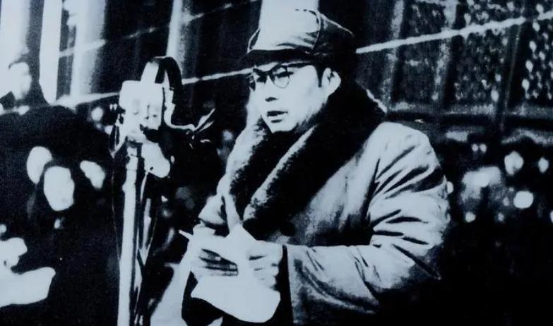 49年国共谈判，毛泽东：将来国防部成立了，给白崇禧带五六十万兵“1949年4月