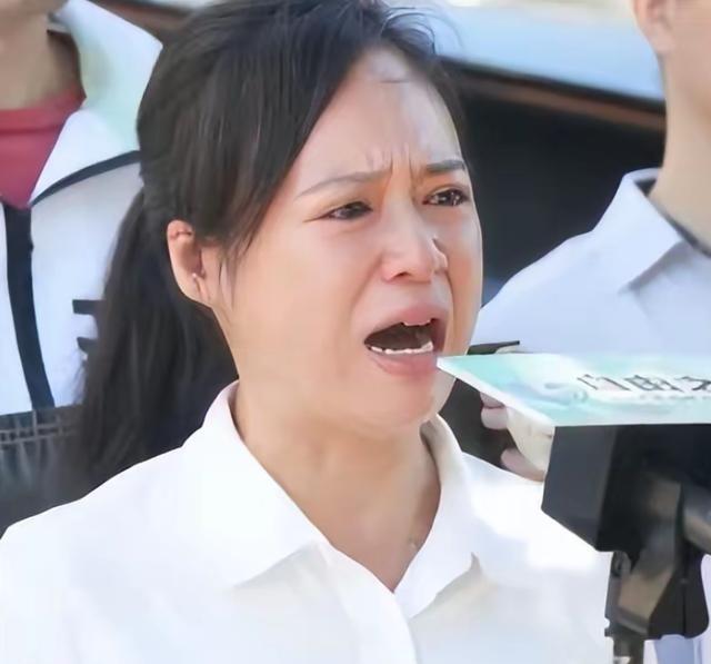 “中国越制裁我，我就越反华！”这话谁说的？一个被吊销执照、冻结账户、踢出律师圈的