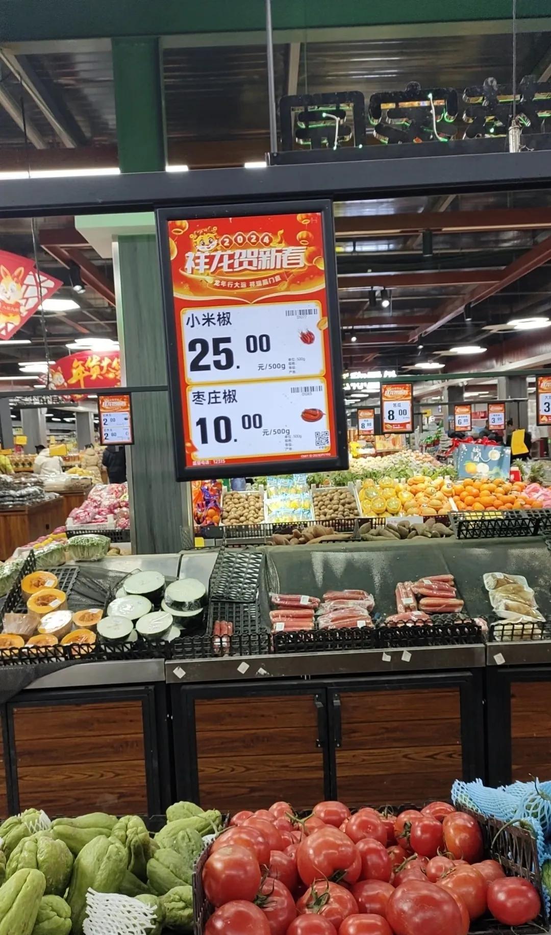 我真的好想知道,一个人每月收入15000,有着稳定工作长达8年之久,满打满算这8