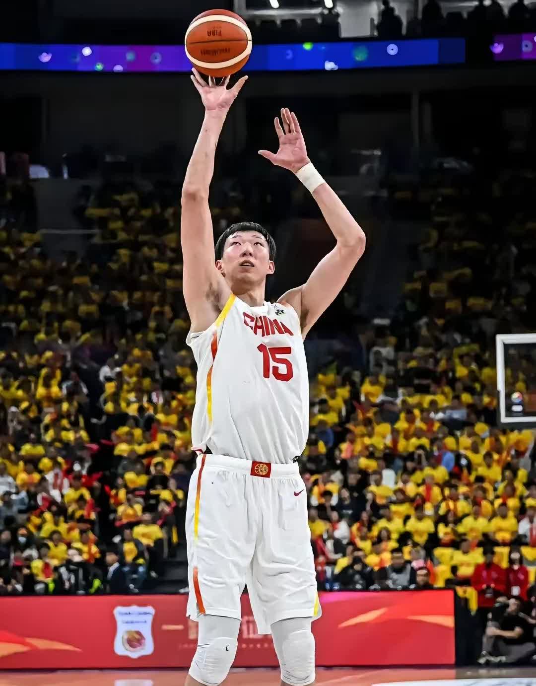 周琦又发文说由于伤病参加不了国家队比较遗憾。感觉总是怪怪的，也不知道是他是有意还