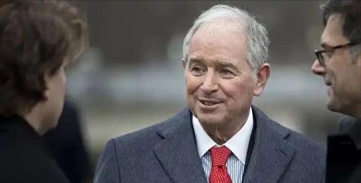 西方世界要变天了！犹太学者加德·萨阿德发出惊人预言，直言西方即将爆发内战。他甚至