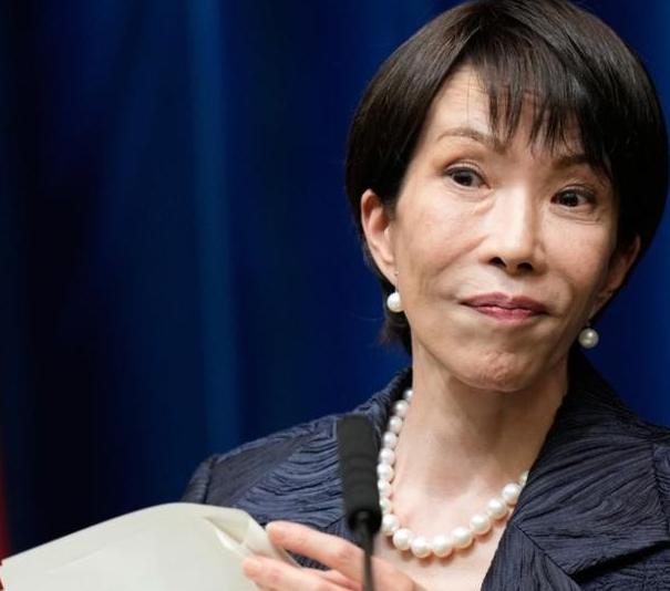 日本正在没日没夜修军事基地！美国智库：中国的动作更猛更快。大家别以为高市早苗只是