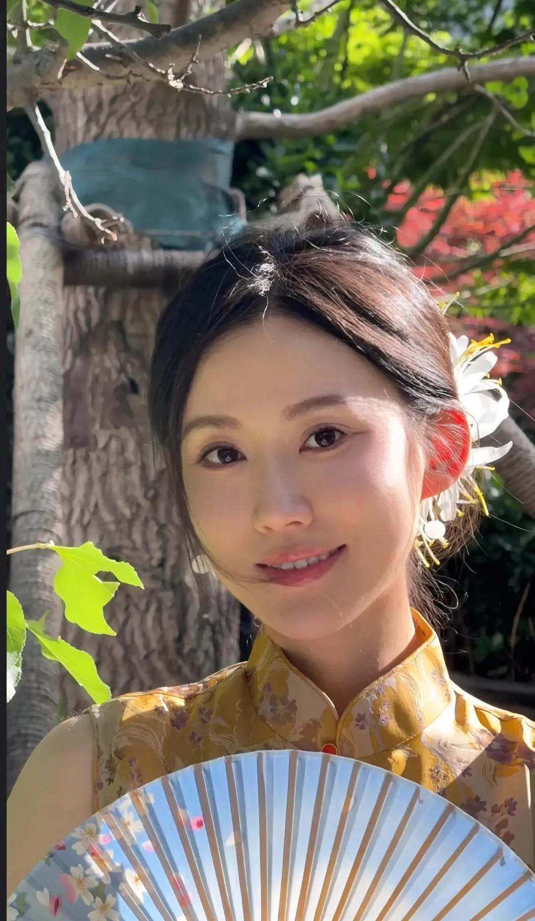 美丽动人！