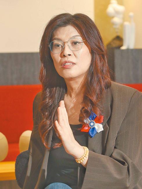 借王金平的刀！郑丽文这把赌了个大的！郑丽文这回找上王金平，步子迈得有