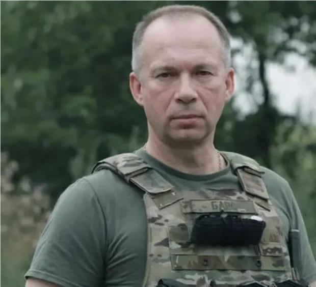 乌克兰为何苦战不降？乌克兰战场上的爆炸声从未停歇。2025年12月，乌克兰武