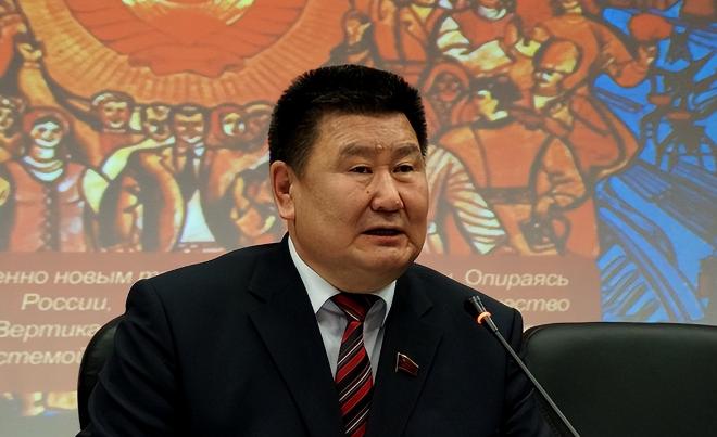 俄罗斯，正站在“火山口”上。这不是危言耸听，而是来自俄罗斯内部最硬核的警告。普京