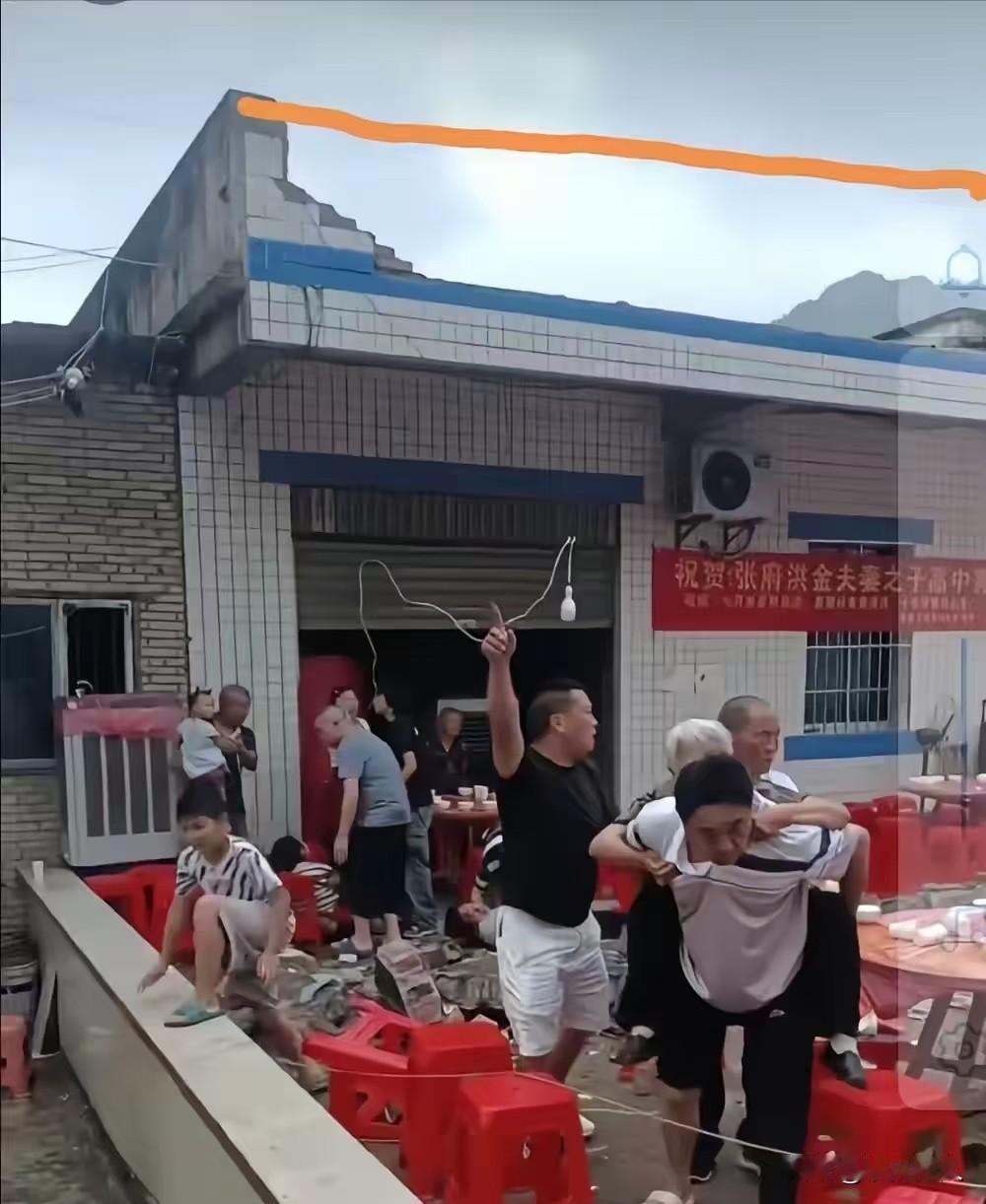 本就不富裕的家庭，现在更是雪上加霜！现在摆在他们面前的，是三个几乎无解的困局
