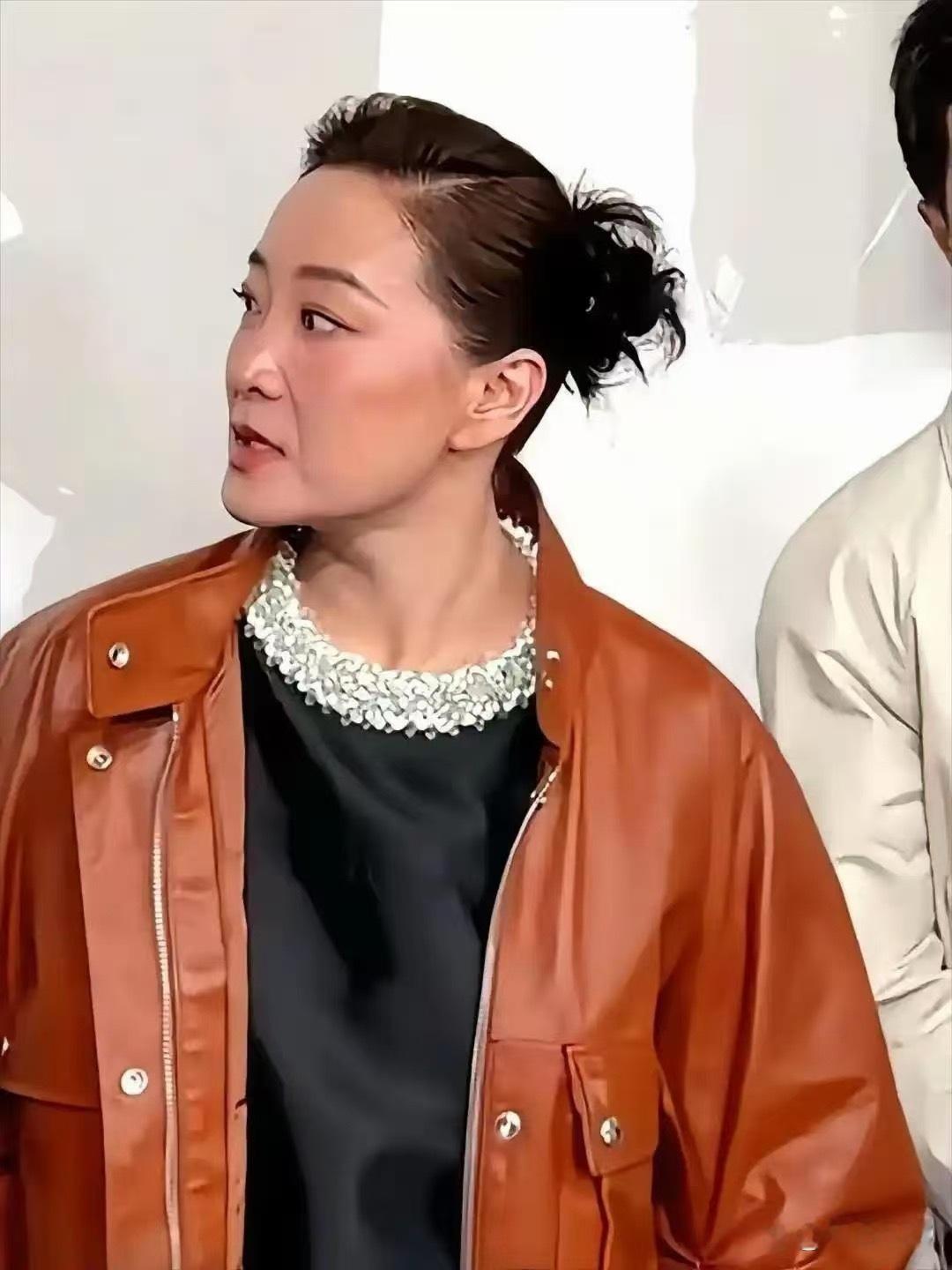 贾玲的变化好大啊，已经认不出来