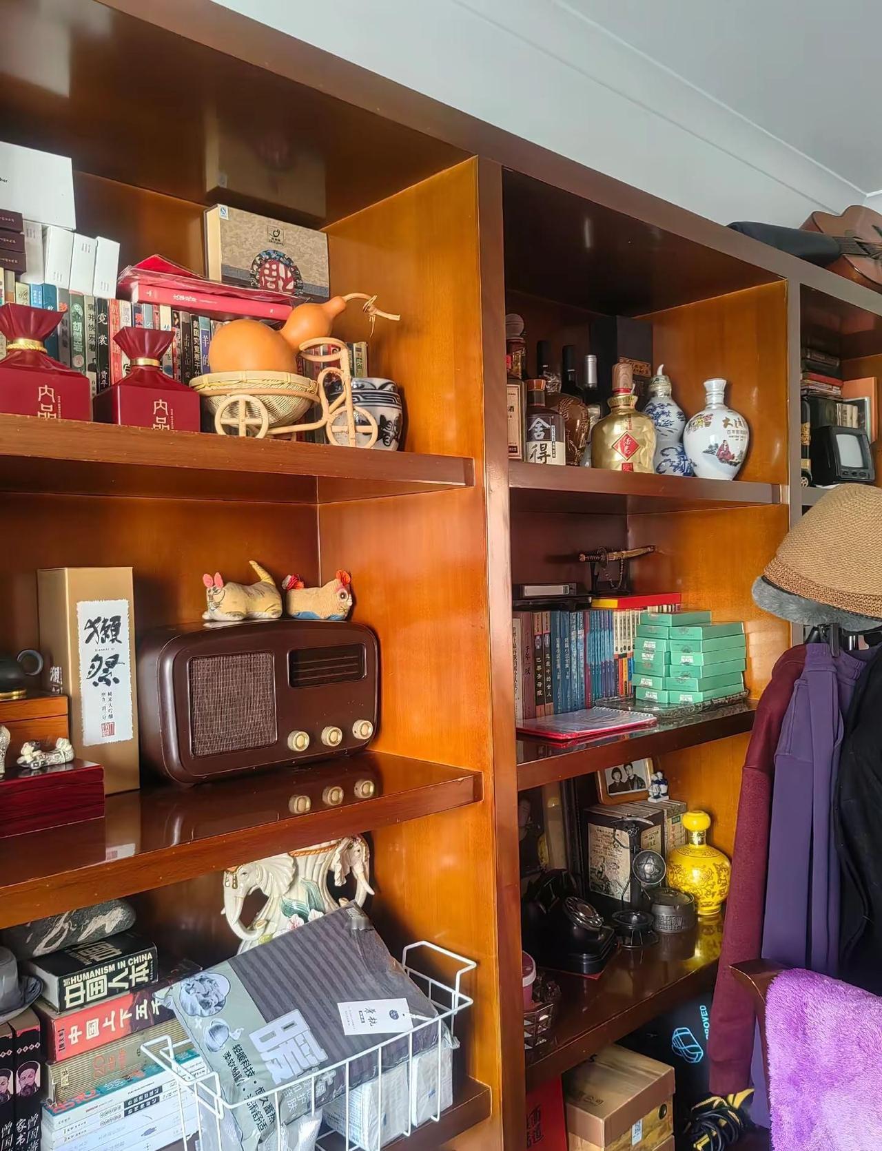 一组家居照，我找到了这么些年打牌赢不到钱的原因了。