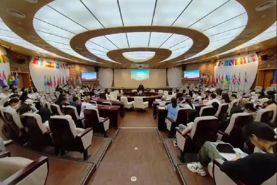 欧盟智库:美欧要么打贸易战，要么就陷入真正的战争！1月19日，《纽约时报》