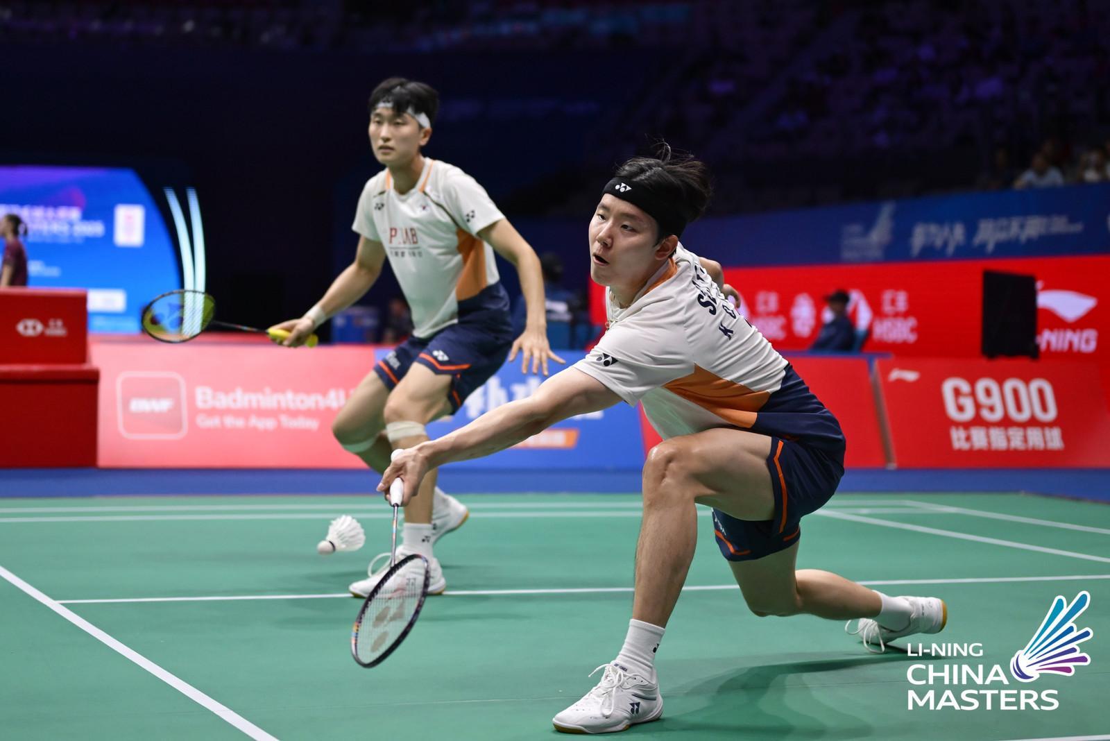 金元浩/徐承宰🇰🇷21-12、21-15🇯🇵小野寺雅之/谷冈大后下轮