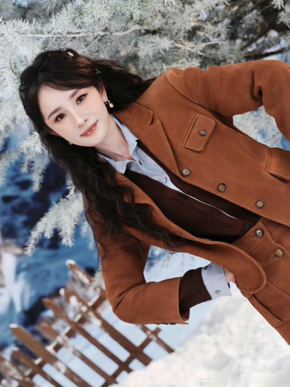 杨幂🦊杨幂misssixty全球品牌代言人很多时候，我们的人生，就像是电