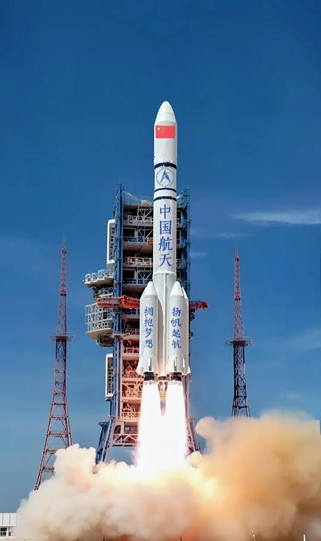 我只说中国的高光时刻：1. 神舟首次应急发射：10月31日神舟二十一号发射