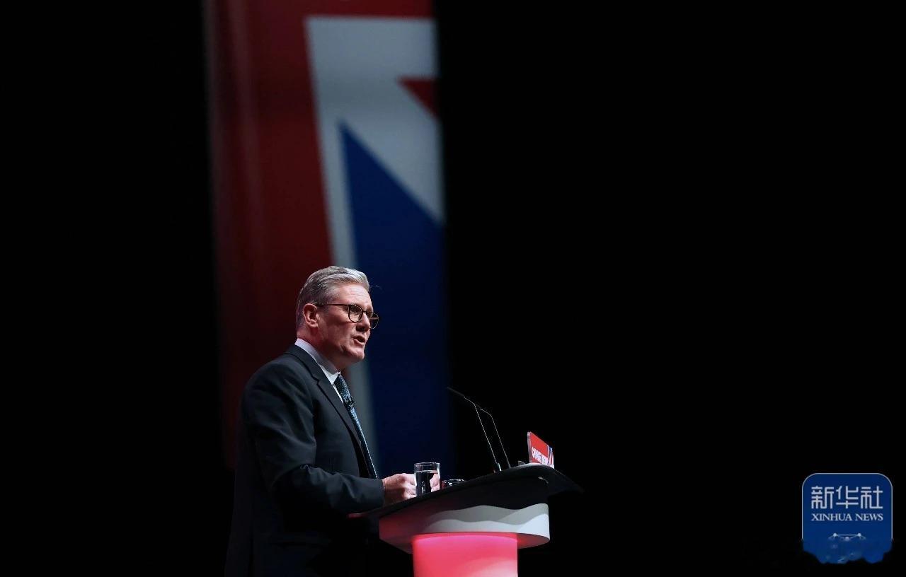英国首相下台，暴露了一件事！英国首相斯塔默下台了。短短10年，英国换了6个首相。