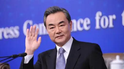 中国和日本同时宣布了 2月10日，中日双方都将派遣重要人物出席慕尼黑安全会议