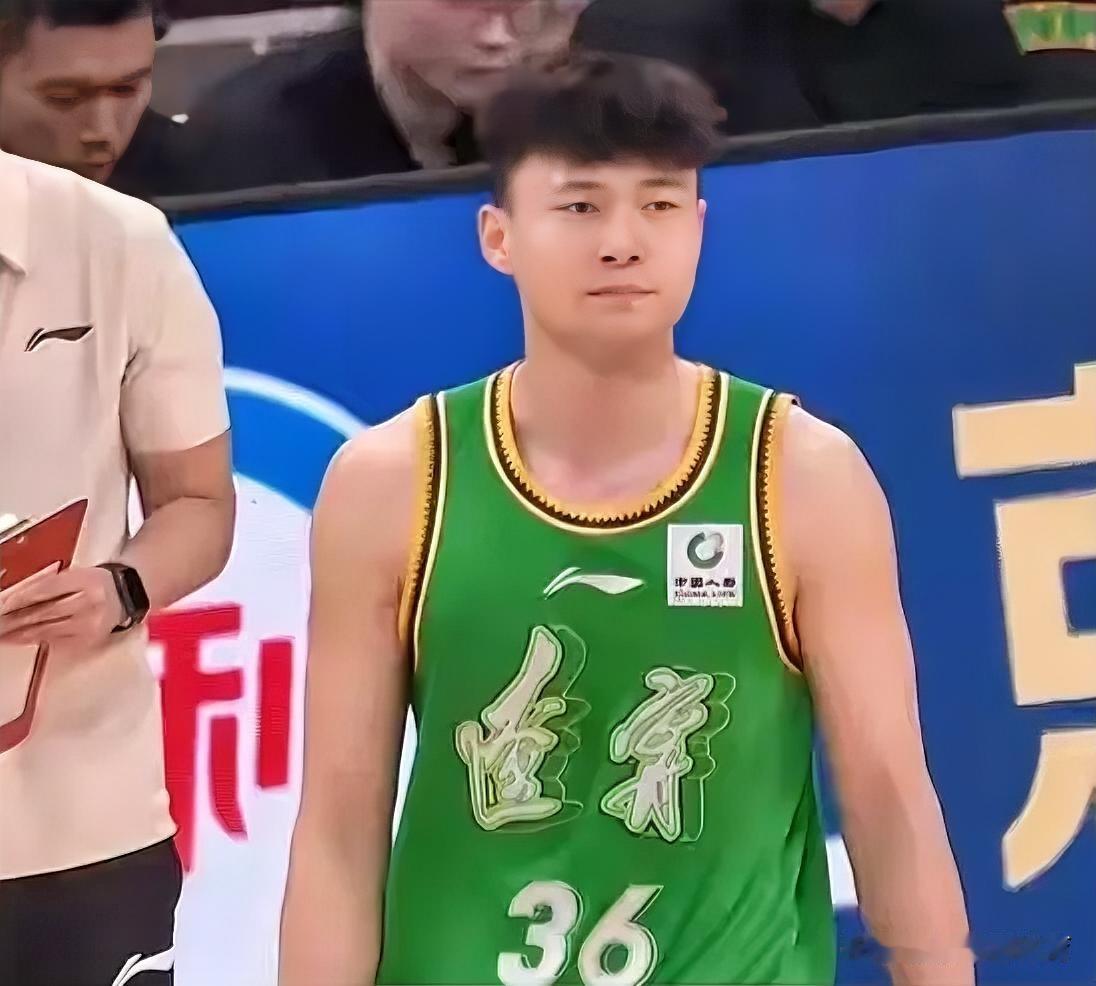 辽篮97--86主场大胜广州队，一战打出四个不争事实，手帝封神，继伟投疯，乌戈祭