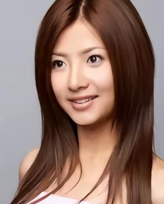 2018年，上海第一美女沈丽君，抛下五岁的儿子和三岁的女儿，从28楼一跃而下，那