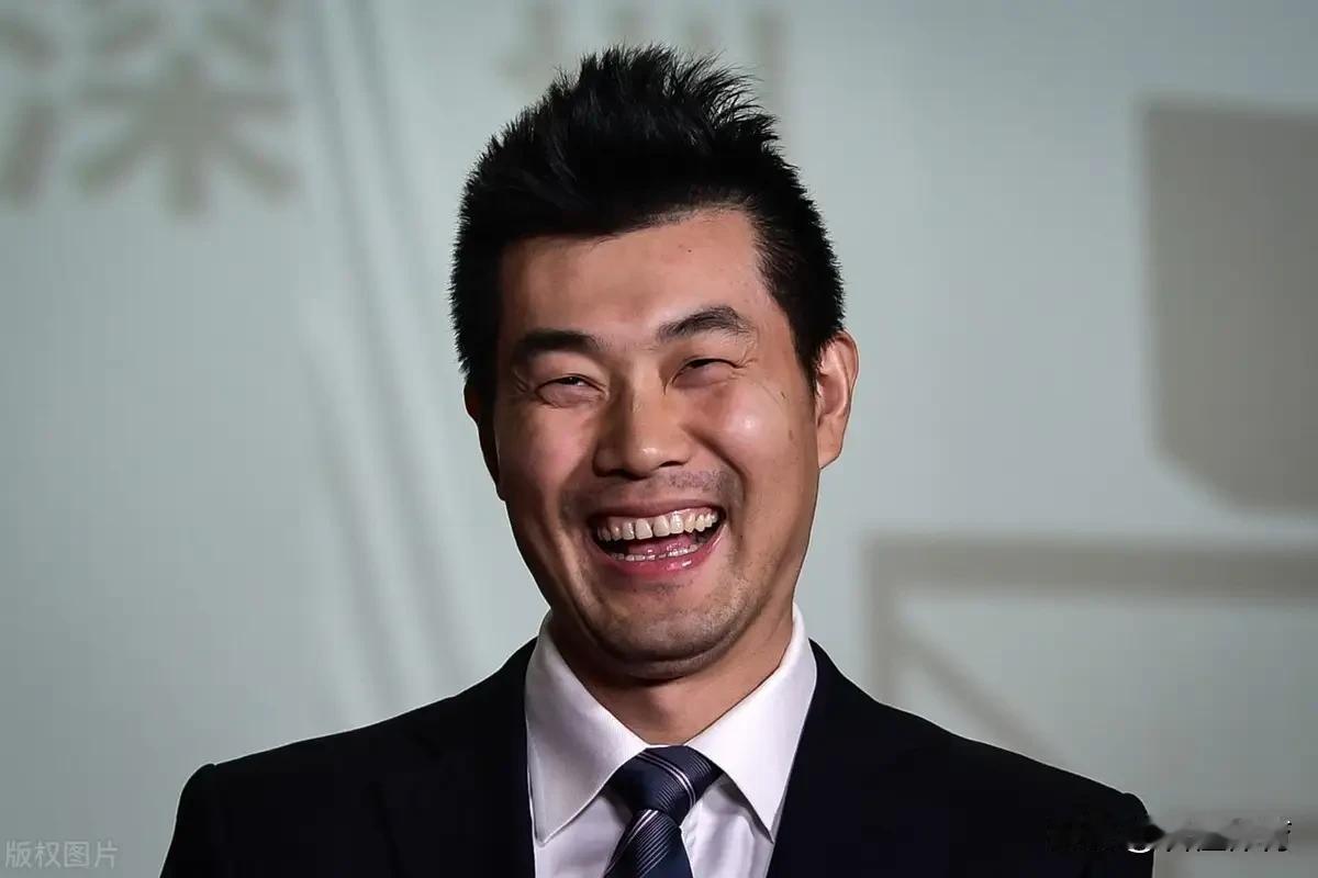 从王仕鹏和周鹏的个人经历，就可以看出，为什么辽宁篮球会不如广东篮球！王仕鹏和