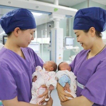 52岁,试管怀上双胞胎,还遇上早产——这可不是电视剧里的剧情,而是真实发生在杭州