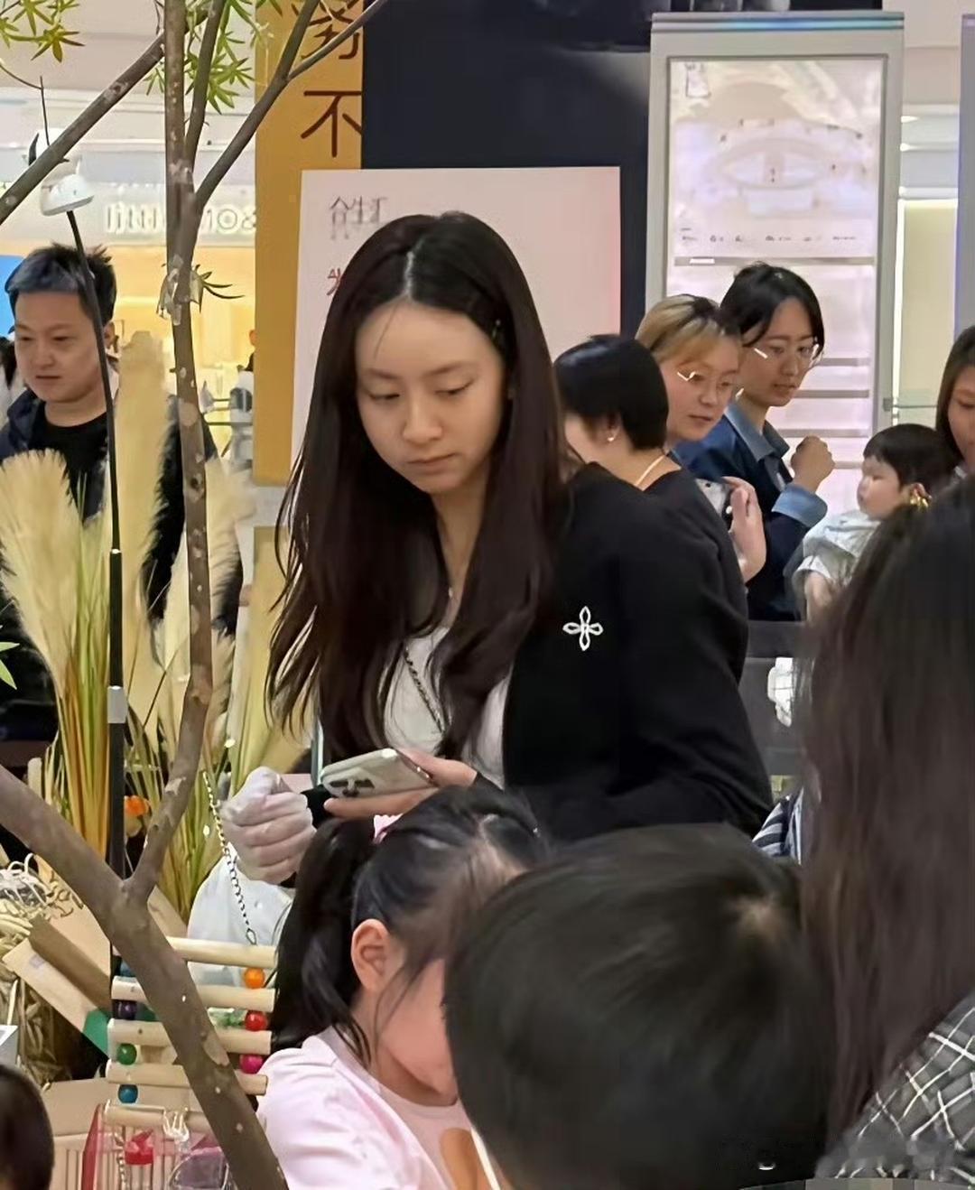 田亮的女儿田雨橙变化老大了