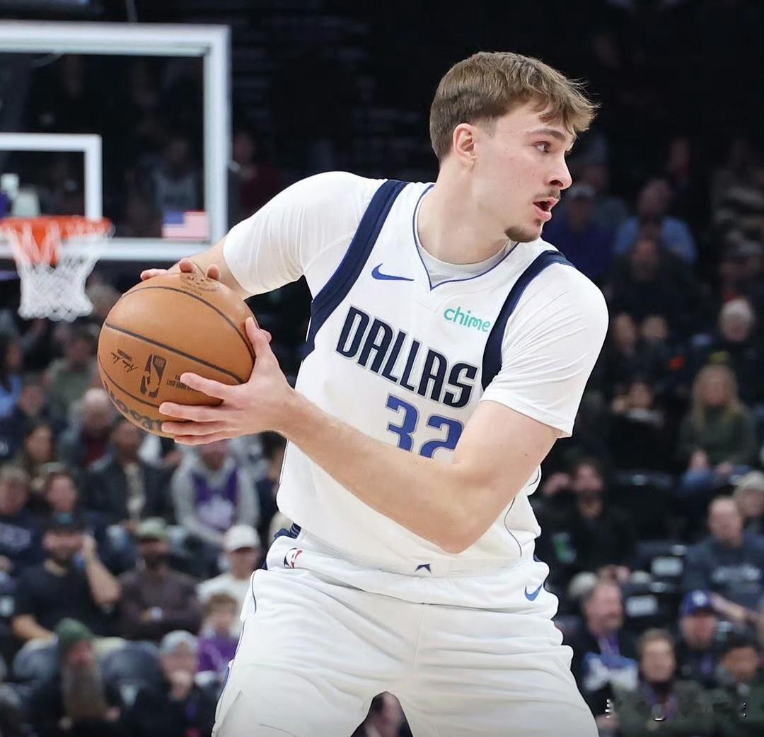 创造历史！真给弗拉格练出来了！今天独行侠队对阵爵士队的比赛，常规时间双方战成