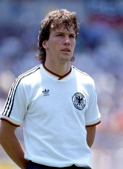 看到巴拉克排第三，我一下就坐不住了。真的，一瞬间所有的意难平都涌上来了。我们