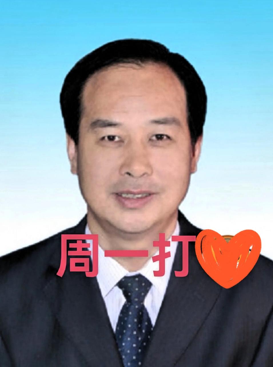 刚刷到第一财经的通报，宋书杰落马了。这人有点意思，顺手查了下他的履历，居然