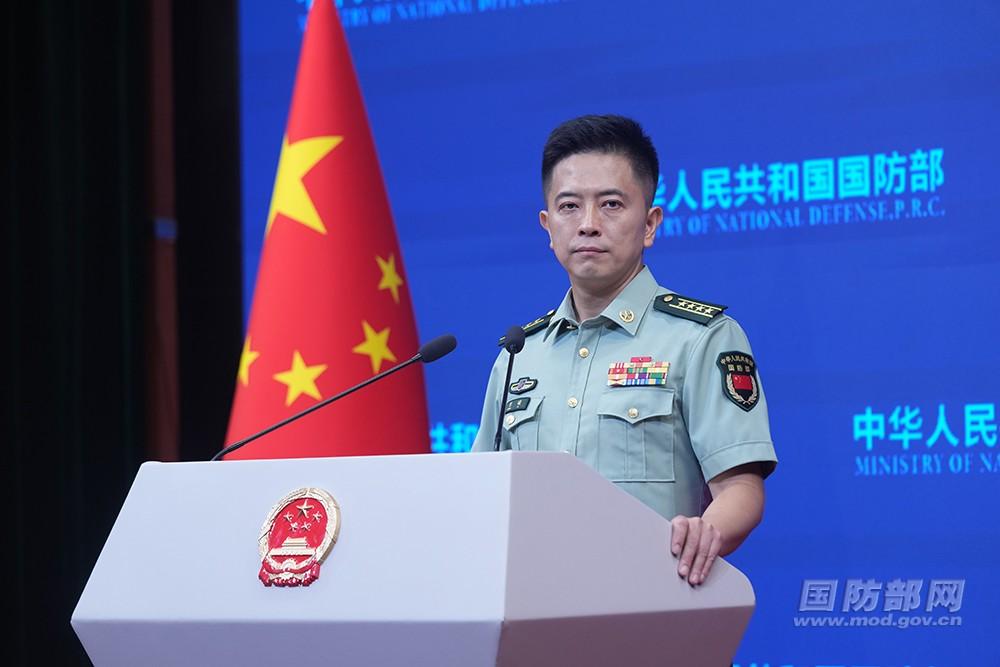 国防部再次警告台独！8月14日下午，国防部新闻发言人陈曦大校就近期涉军问题