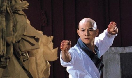1985年，《南北少林》片场，导演刘家良告诉李连杰：“凌晨三点拍日出，不许迟到！