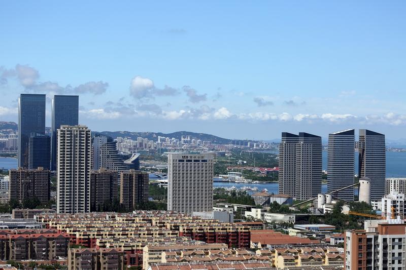 5万一套海景房成“鬼城”！200户仅20户住，老人靠卖煎饼勉强维生。5万一套海