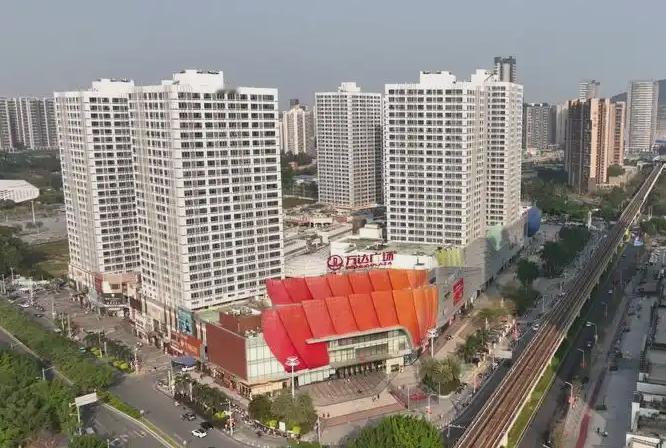 【南沙万达广场公寓只要20万一套】昨天发了叠翠峰全新一套住宅成交只要84万的消息