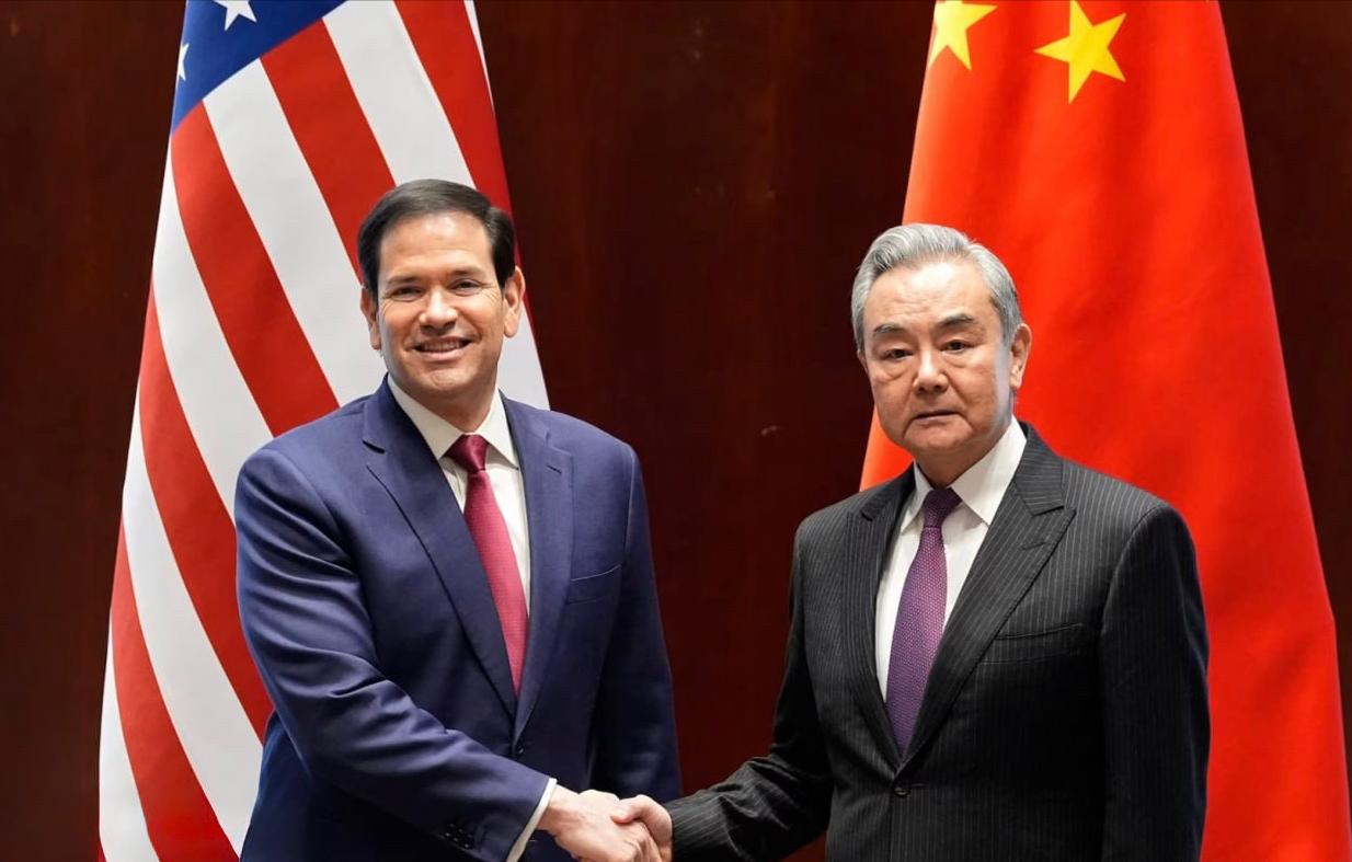 中国和美国谈成了。当地时间7月22日，中国外交部长王毅在马尼拉和美国国务卿鲁