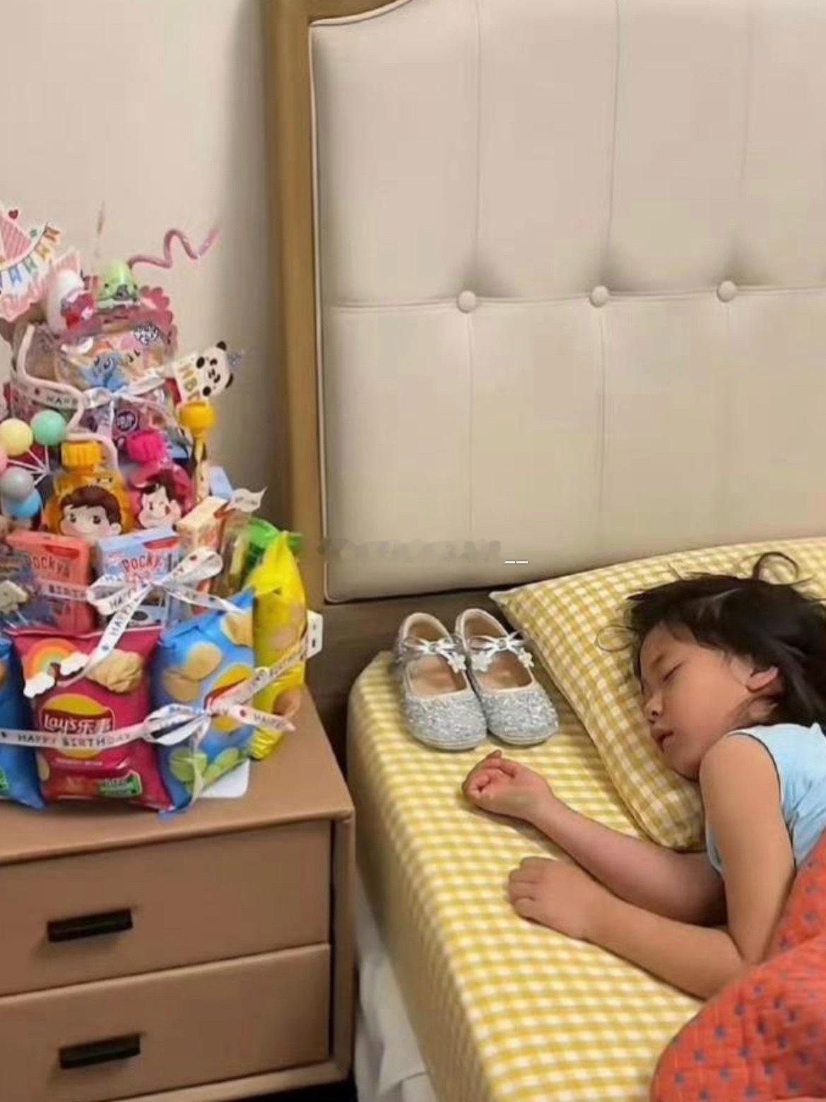 现在的父母真的好会爱小孩啊