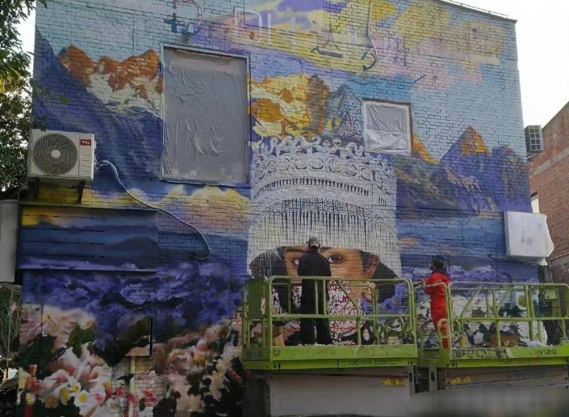 达肤妍给鞠婧祎画了一面墙，好宠啊