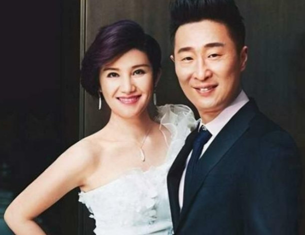 一次，林永健陪妻子周冬齐逛街，妻子看上了一条5800元的裤衩，死活非要买，林永健