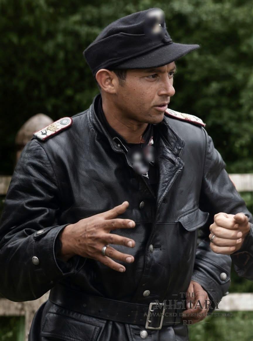 迈克尔·维特曼是二战期间德国武装党卫军最著名的坦克指挥官之一，被誉为“黑男爵”与