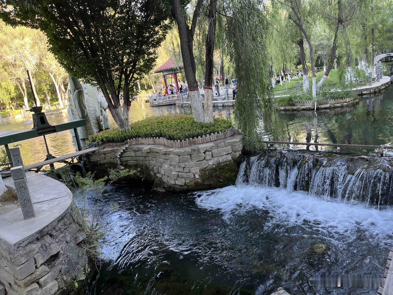 乌鲁木齐人的5月太攒劲了，刚刚度过五一小长假，又迎来了古尔邦节，5月27日至31