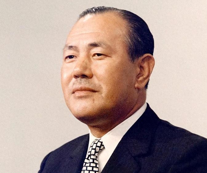 日本前首相表示：中国当年之所以放弃日本的战争赔偿，那是因为日本答应了中方