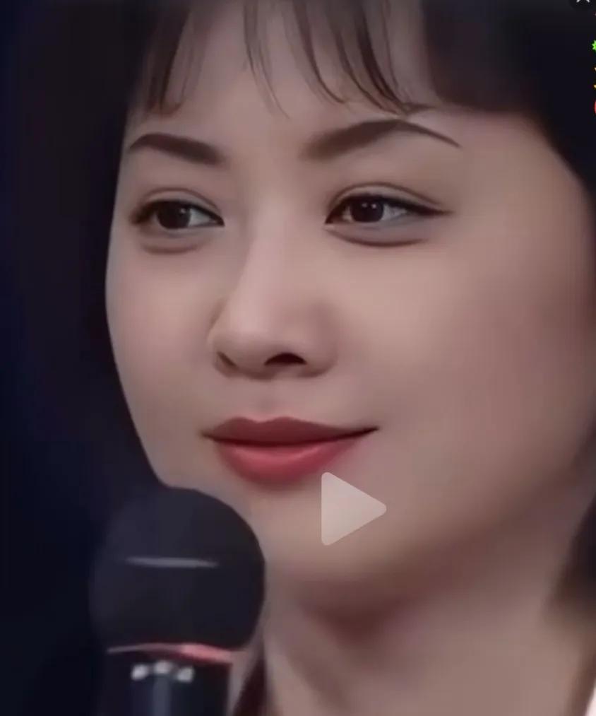 重逢的泪光：20年后，唐僧与朱琳的深情再会